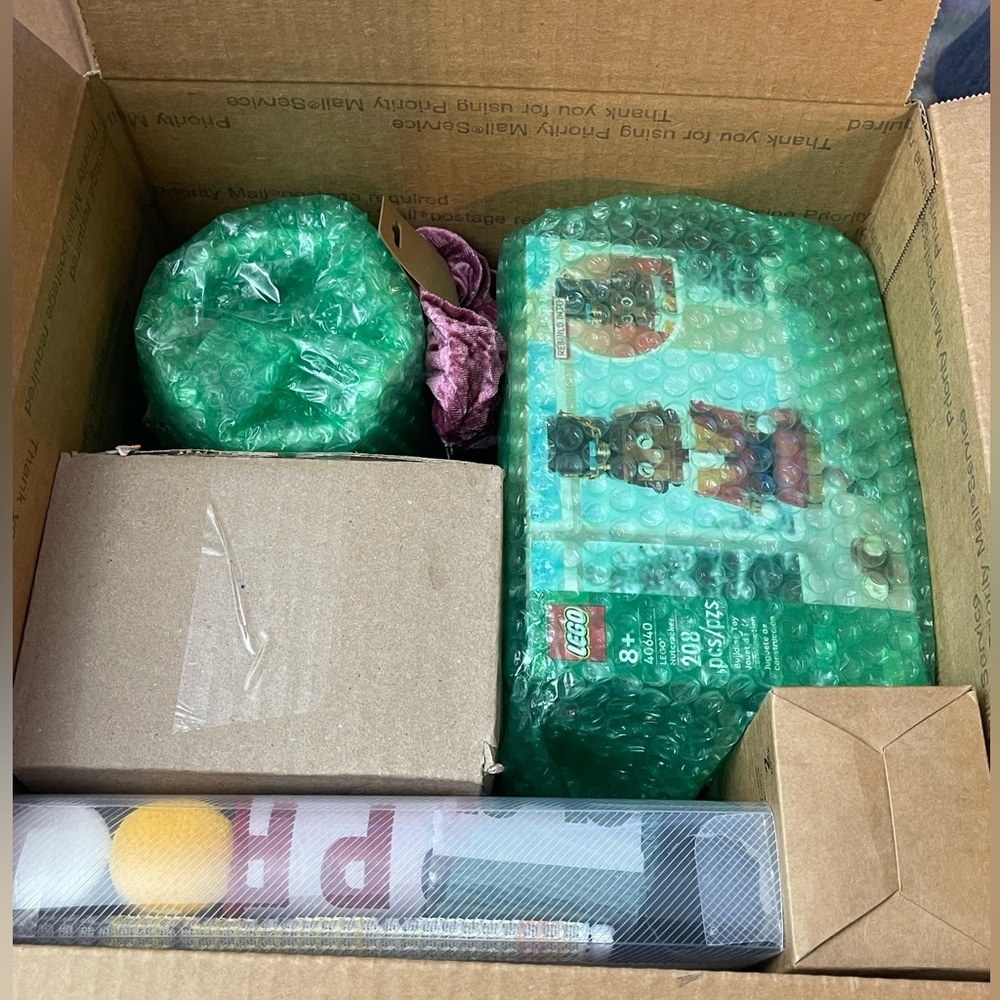 HIGH END Amazon MYSTERY box, Brand New Items Only 📦 🔥 NO JUNK, 5 ⭐️ women men - Picture 10 of 16